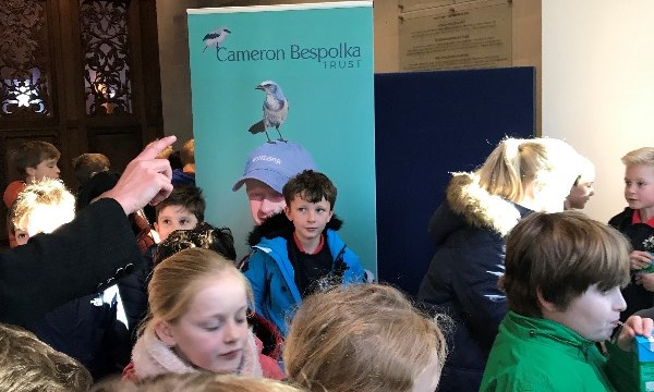 Peregrine Falcons and Red Kites Talk